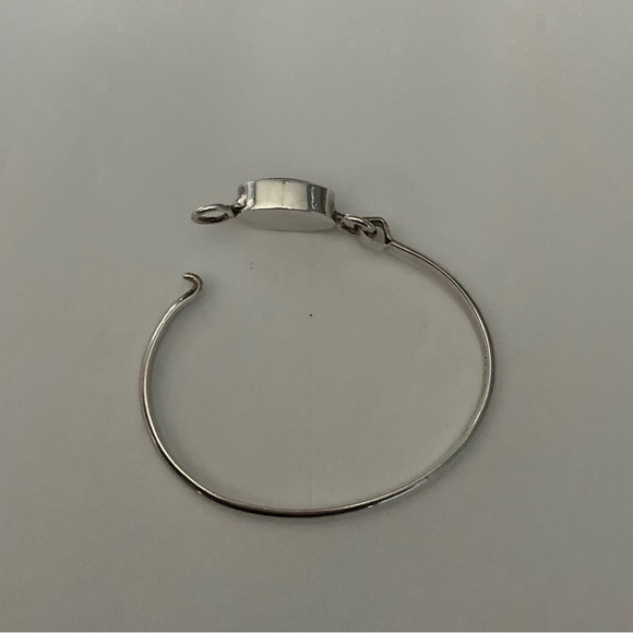 Vintage Silver and Blue Lapis Bangle - Picture 5 of 8